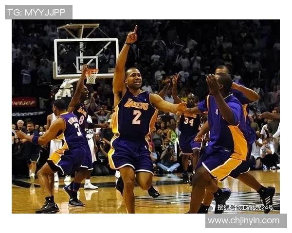 鹈鹕对战湖人科比时代的经典对决回顾与分析 鹈鹕对战湖人科比时代的经典对决回顾与分析